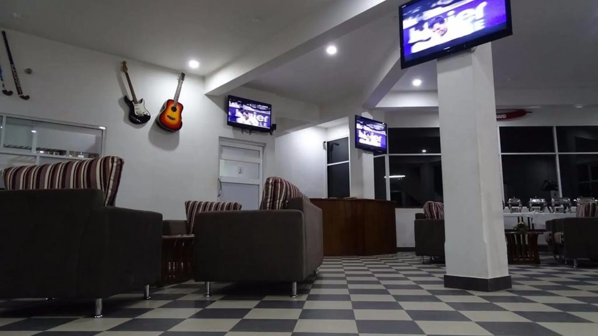 **  Kandy Supreme Hotel Sri Lanka